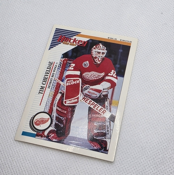 1993-94 Panini Hockey Tim Cheveldae Detroit Red Wings #254 Sticker - Picture 2 of 3